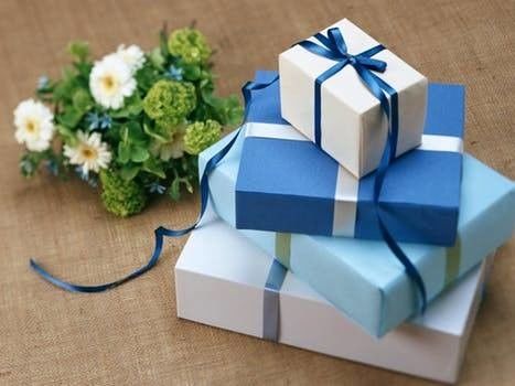 چسباندن دستگاه گوشه های جعبه هدیه با سرعت 70 عدد در دقیقه برای ساخت جعبه مقوایی